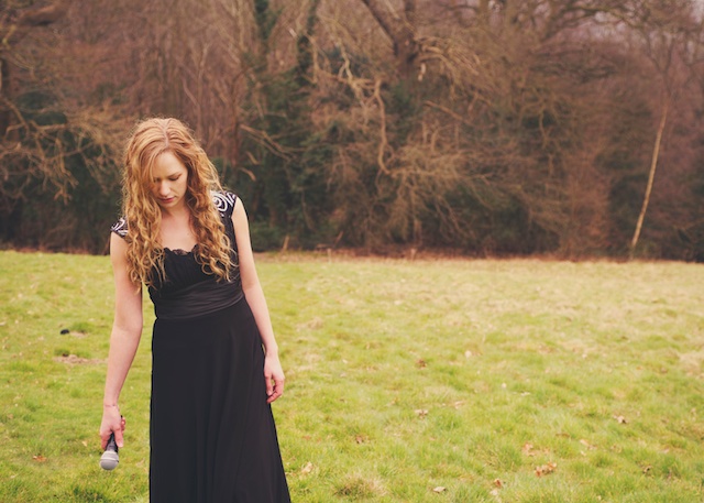 gebby eaton is a fabulous wedding singer covering Warwickshire and the Midlands